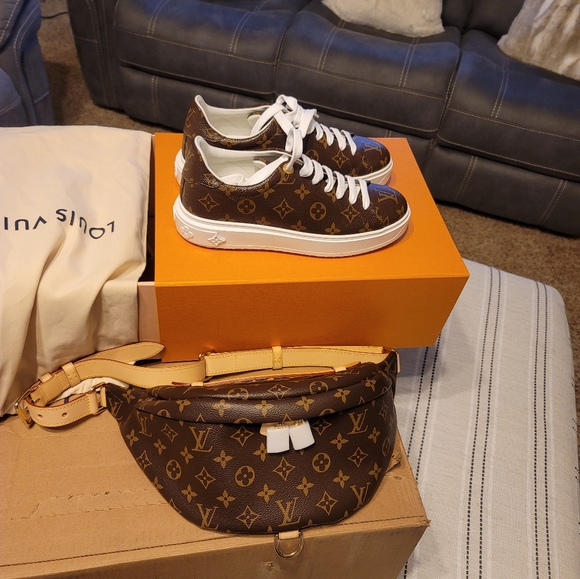 LV Original Bumbag - Picture 6 of 12